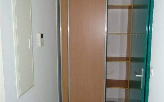 Beau 3 pièces den 64m² au début des rampes de Saint François.