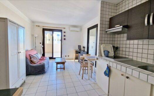 Exceptionnel studio, meublé, de 25m² avec vue panoramique mer et montagne !