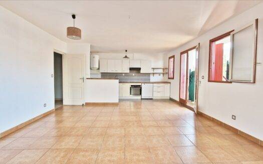 Beau T4  de 83m² en Rez de jardin