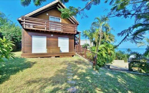 Très belle Vila F5, de 148m² habitable sur le Mont Roquefeuil !