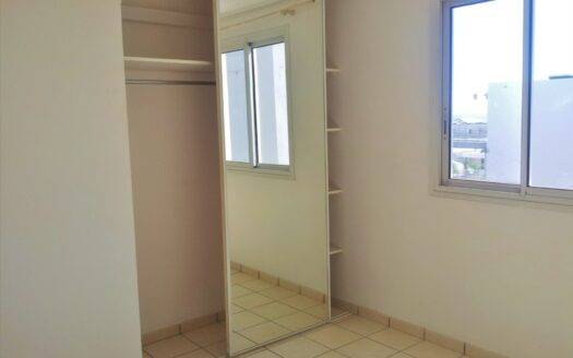 T2 climatisé avec varangue en hyper centre