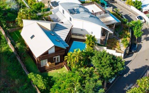 Très belle Vila F5, de 148m² habitable sur le Mont Roquefeuil !